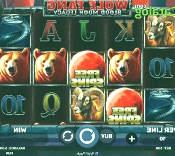 Wolf Fang - Blood Moon Legacy slot